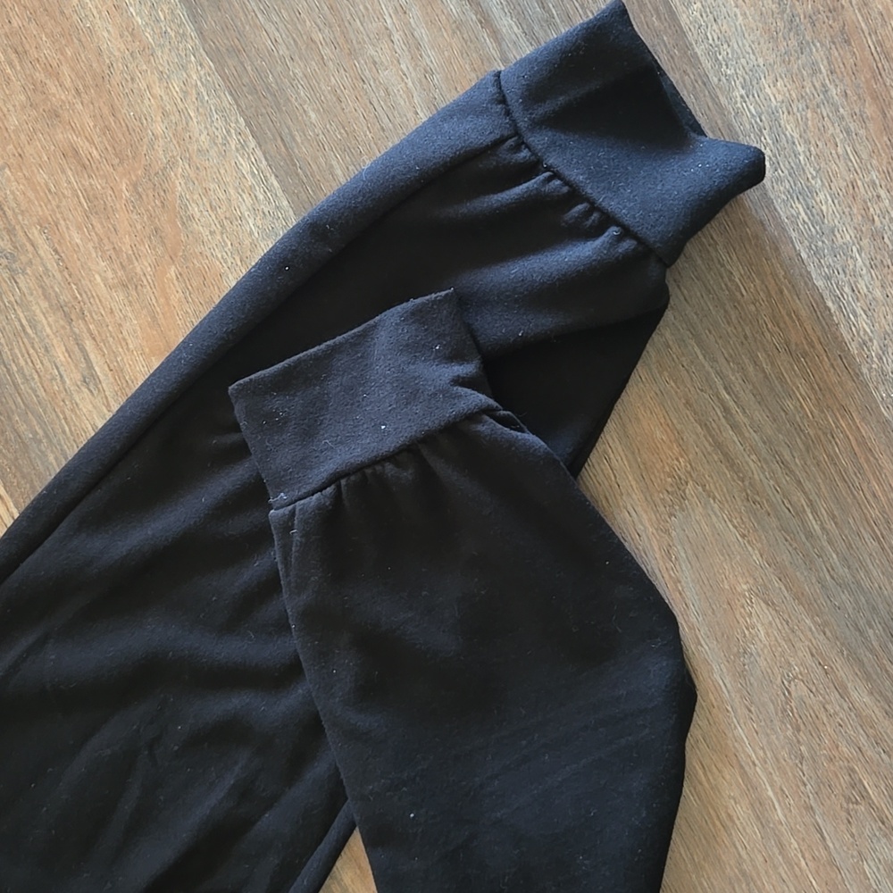 Express Knit Jumpsuit - Picture 2 of 14